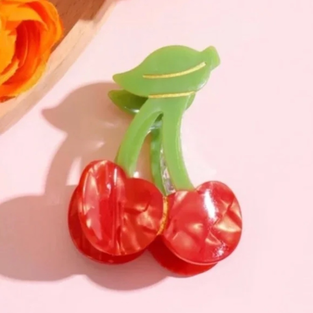 ❤️ FREE Cherry Fruit Chic Glam Trendy Artsy Girly Hair Modern Hipster Claw Clip